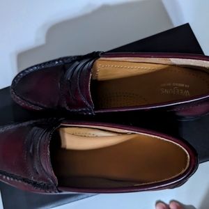 Weejuns penny loafers size 6.5